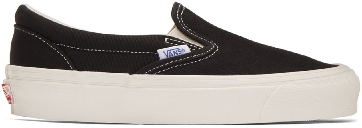 vans-black-og-classic-slip-on-sneakers.jpg (2309×820)