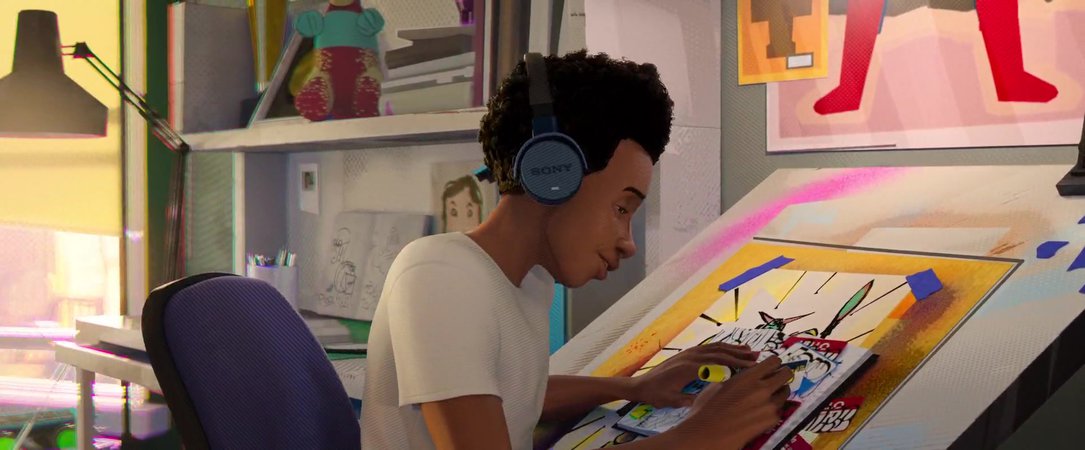 Sony-Headphones-Used-by-Miles-Morales-in-Spider-Man-Into-the-Spider-Verse-2.jpg (1920×796)