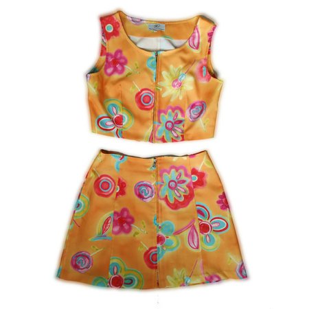 Adorable summer two piece with floral candy print.... - Depop