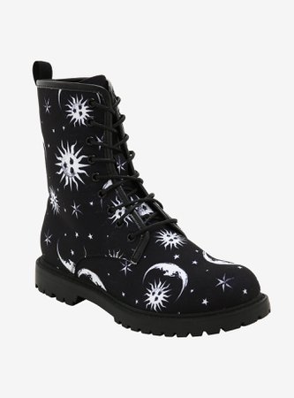 hot topic boots