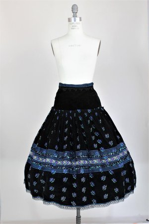 Vintage 1950s Skirt / Black Velvet Full Circle Skirt With | Etsy