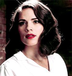 hayley atwell peggy carter