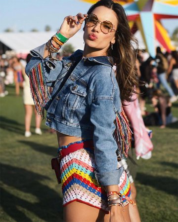 ¡Así sí! Los mejores looks de Coachella 2018 - Alessandra Ambrosio