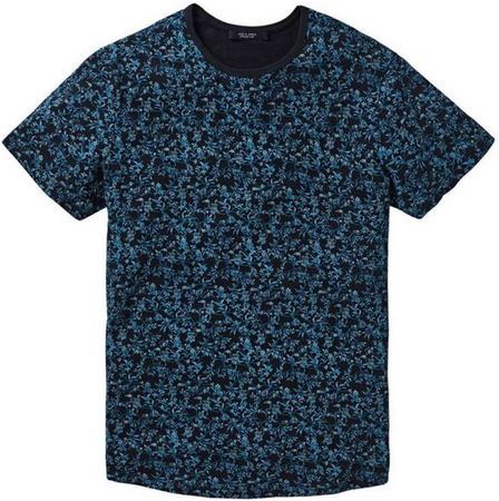 blue flower T-shirt