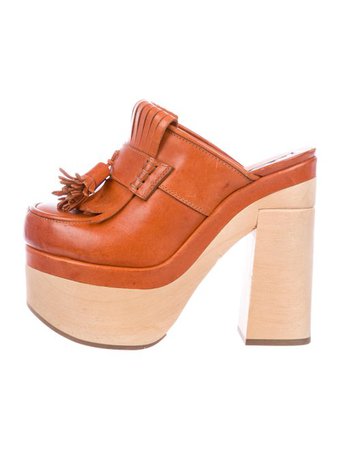 Rochas Leather Round-Toe Clogs - Shoes - ROC24192 | The RealReal