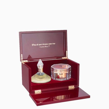 Perfume & Moisturiser Gift Set: Charlotte's Dreamy Box Of Magic | Charlotte Tilbury