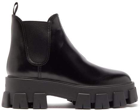 Exaggerated Tread Sole Leather Ankle Boots - Womens - Black