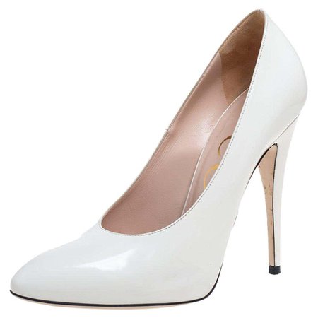 *clipped by @luci-her* Gucci White Leather Elaisa Pumps Size 38 For Sale at 1stDibs