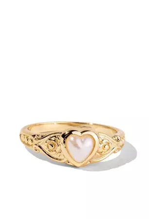 Chunky Gold Ring Featuring a Pearl Heart Crystal | Sweetheart by Oomiay – Oomiay Jewelry