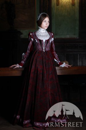 Renaissance Dress Florentine Natural Flocked Velvet "Beautiful Ginevra" for sale. Available in: violet natural velvet, violet natural velvet :: by medieval store ArmStreet