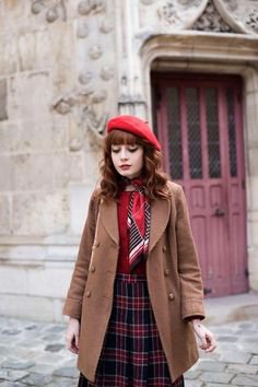 Retro Outfit brown and red