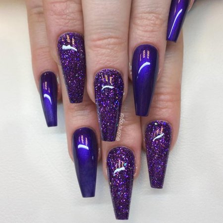 purple nails