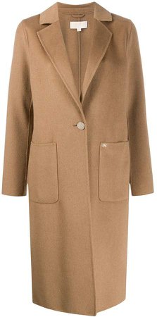 single-breasted tailored coat