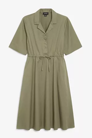 Pop collar dress - Khaki green - Dresses - Monki WW