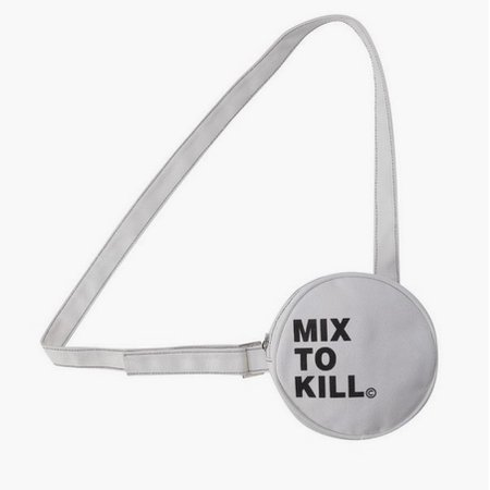 𝐌𝐢𝐱 𝐭𝐨 𝐊𝐢𝐥𝐥 en Instagram: “Mix To Kill Our cross belt bag (white) - Now uploaded on website”
