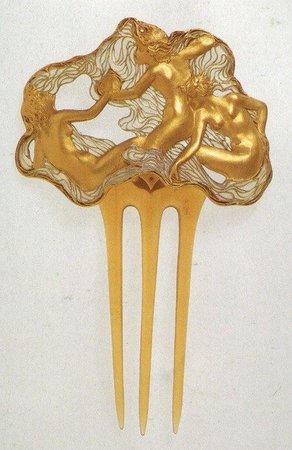 hair comb with naked women