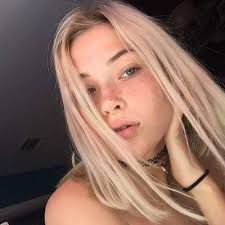 Pretty girl with blonde hair - Google Search