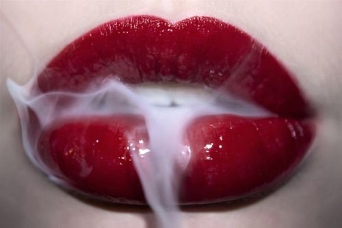 lips with smoke aesthetic