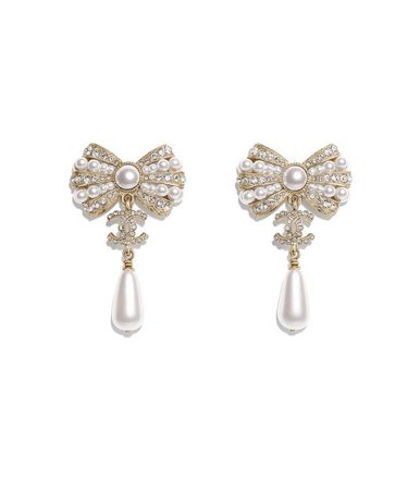 gold pearl bow earrings