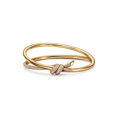Tiffany Knot Double Row Hinged Bangle in Yellow Gold with Diamonds | Tiffany & Co.