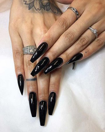 Glossy-Black-Coffin-Nails.jpg (496×620)
