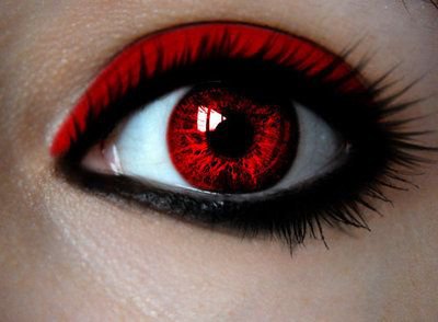 red vampire eyes