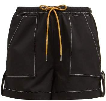 Cinnober Contrast Stitching Crepe Shorts - Womens - Black