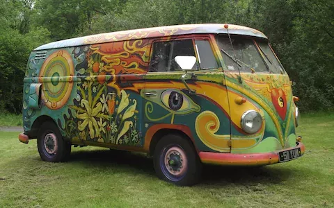 hippie vw bus