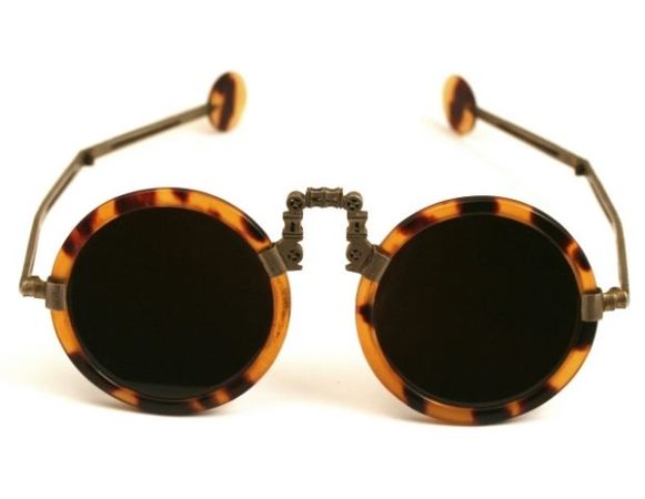 Antique Chinese Spectacles - Phisick | Medical Antiques