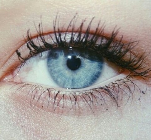 Imagem de 90s, blue eyes, and tumblr | Blue eyes aesthetic, Aesthetic eyes, Light blue eyes