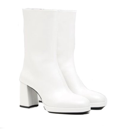 white bershka boots