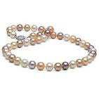 multi colored pearl  ecklace
