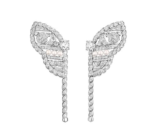Chanel, Roubachka earrings in white gold, cultured pearls and diamonds