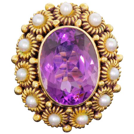Bold 14 Karat Gold Etruscan Cocktail Ring Large Big 10 Carat Amethyst and Pearl For Sale at 1stDibs