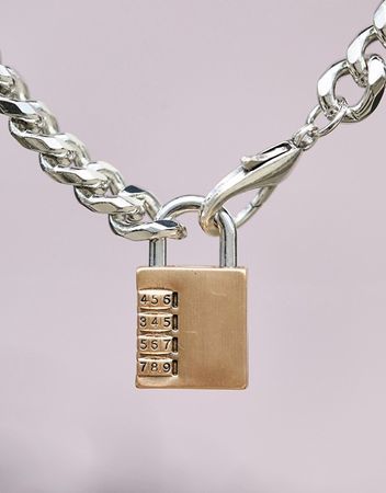 ASOS DESIGN chunky neckchain with padlock design | ASOS
