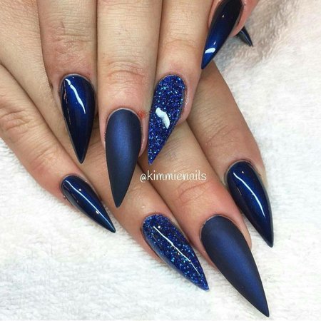 Blue stiletto nails with glitter in 2019 | Blue stiletto nails, Stiletto nails, Blue acrylic nails