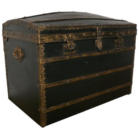 Victorian Canvas Dome Top Traveling Trunk For Sale at 1stdibs