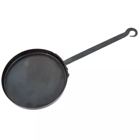 medieval frying pan
