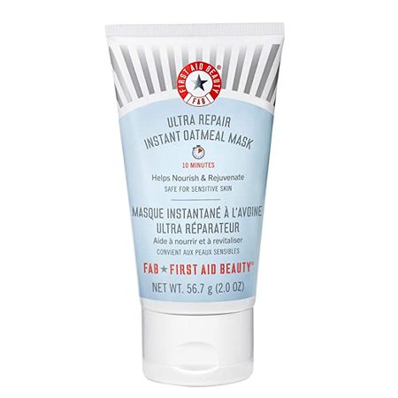 Amazon.com : First Aid Beauty Ultra Repair Instant Oatmeal Mask – Hydrating Mask to Help Calm and Soothe Skin – 2 oz. : Facial Treatment Products : Beauty & Personal Care