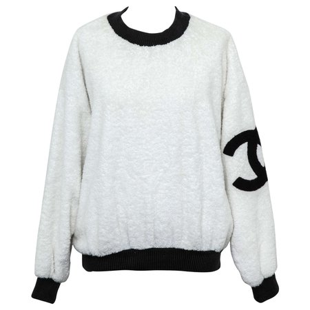 Vintage Chanel Sweat Shirt Sweater