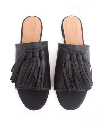 black tassels sandal
