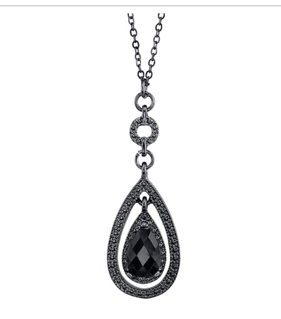 1928 Black Teardrop Pendant Necklace