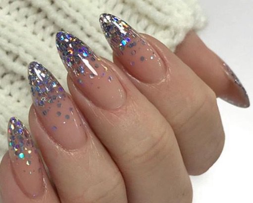 Nude - Glitter Tip Nails