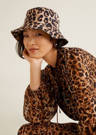 Leopard beanie - Women | MANGO USA