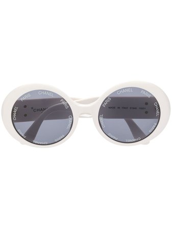 Chanel Pre-Owned Runda Solglasögon Med Logotyp - Farfetch