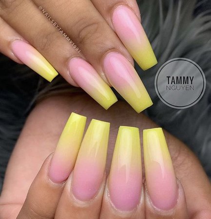 baby pink and yellow nails - Ricerca Google