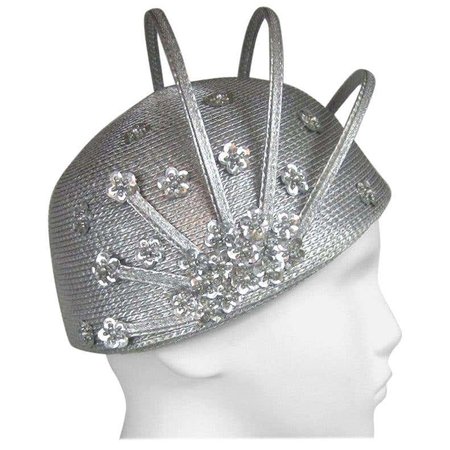 Vintage 1960s Atomic Space age MOD Silver Sculptural Hat For Sale at 1stDibs