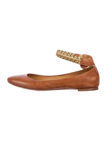 Chloé Leather Round-Toe Flats - Shoes - CHL90869 | The RealReal