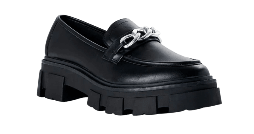 No Boundaries Chain Loafers