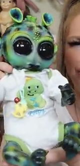baby alien from beanstalk nursery /banna peppers